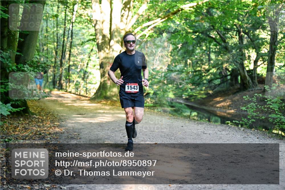 28.09.2025 - 33. Volkslauf durch das schöne Alstertal Dr. Thomas Lammeyer http://msf.ph/oto/8950897 28.09.2025 10:15:32 Laufen 1543 meine-sportfotos.de