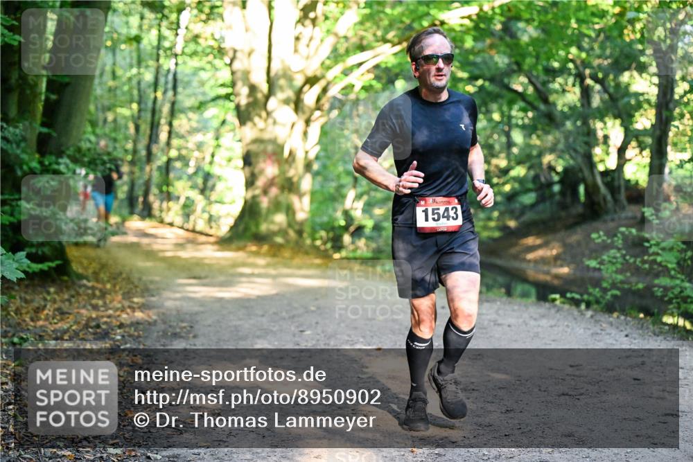 28.09.2025 - 33. Volkslauf durch das schöne Alstertal Dr. Thomas Lammeyer http://msf.ph/oto/8950902 28.09.2025 10:15:33 Laufen 1543 meine-sportfotos.de