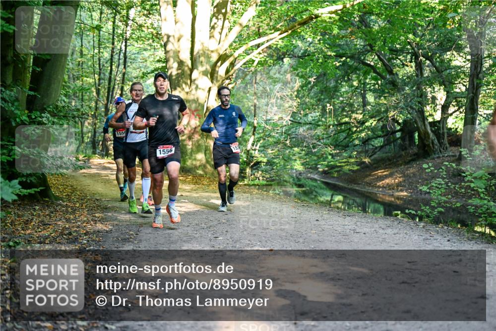 28.09.2025 - 33. Volkslauf durch das schöne Alstertal Dr. Thomas Lammeyer http://msf.ph/oto/8950919 28.09.2025 10:15:42 Laufen 155, 1556, 153 meine-sportfotos.de