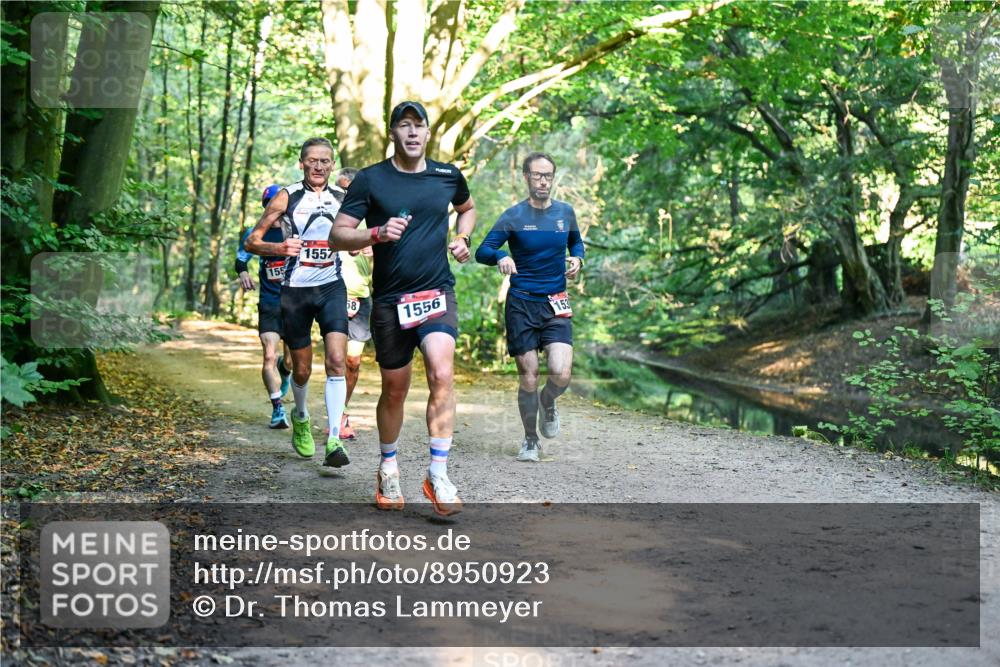 28.09.2025 - 33. Volkslauf durch das schöne Alstertal Dr. Thomas Lammeyer http://msf.ph/oto/8950923 28.09.2025 10:15:43 Laufen 155, 1557, 68, 1556, 153 meine-sportfotos.de