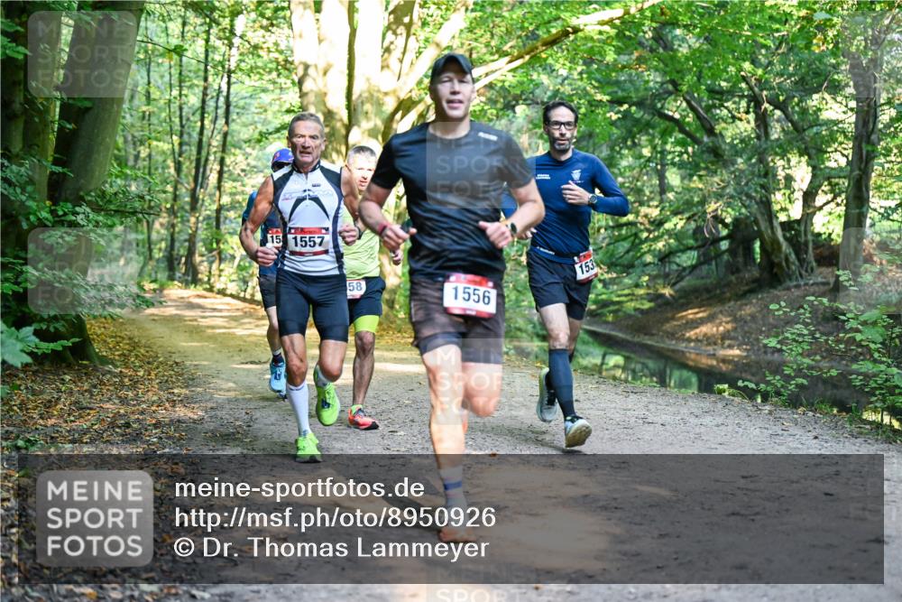 28.09.2025 - 33. Volkslauf durch das schöne Alstertal Dr. Thomas Lammeyer http://msf.ph/oto/8950926 28.09.2025 10:15:44 Laufen 15, 1557, 58, 1556, 153 meine-sportfotos.de