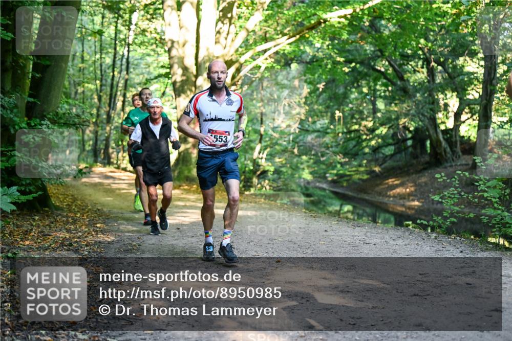 28.09.2025 - 33. Volkslauf durch das schöne Alstertal Dr. Thomas Lammeyer http://msf.ph/oto/8950985 28.09.2025 10:15:57 Laufen 553 meine-sportfotos.de