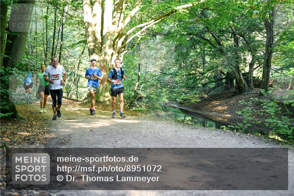 28.09.2025 - 33. Volkslauf durch das schöne Alstertal Dr. Thomas Lammeyer http://msf.ph/oto/8951072 28.09.2025 10:16:26 Laufen 589, 1527, 552 meine-sportfotos.de