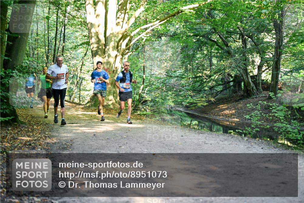 28.09.2025 - 33. Volkslauf durch das schöne Alstertal Dr. Thomas Lammeyer http://msf.ph/oto/8951073 28.09.2025 10:16:26 Laufen 152, 1552 meine-sportfotos.de