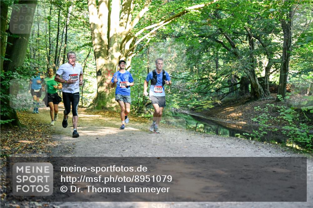 28.09.2025 - 33. Volkslauf durch das schöne Alstertal Dr. Thomas Lammeyer http://msf.ph/oto/8951079 28.09.2025 10:16:27 Laufen 1589, 152, 1552 meine-sportfotos.de