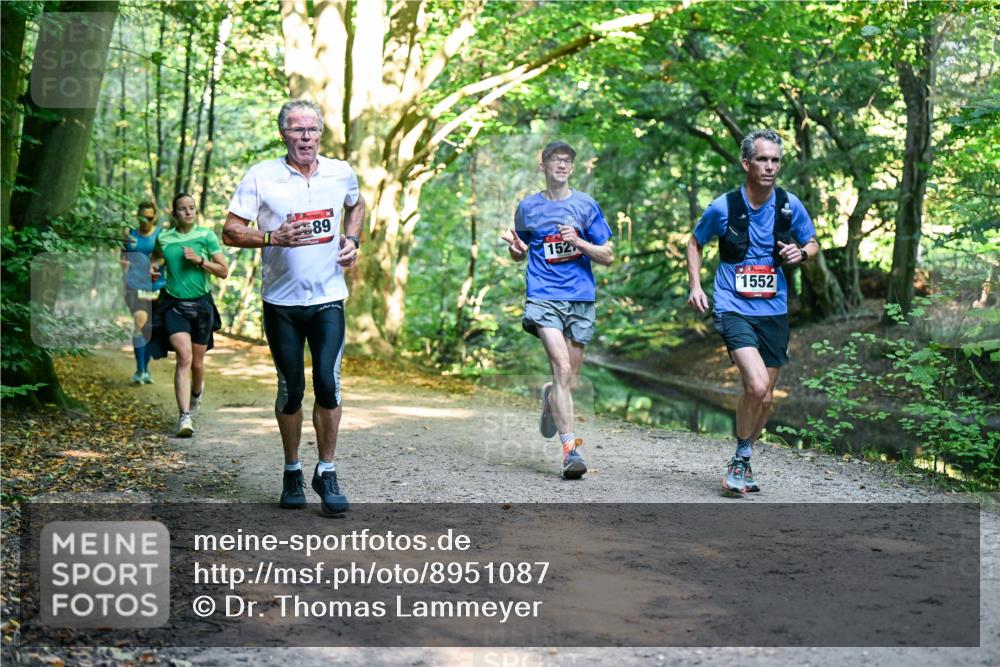 28.09.2025 - 33. Volkslauf durch das schöne Alstertal Dr. Thomas Lammeyer http://msf.ph/oto/8951087 28.09.2025 10:16:28 Laufen 89, 152, 1552 meine-sportfotos.de