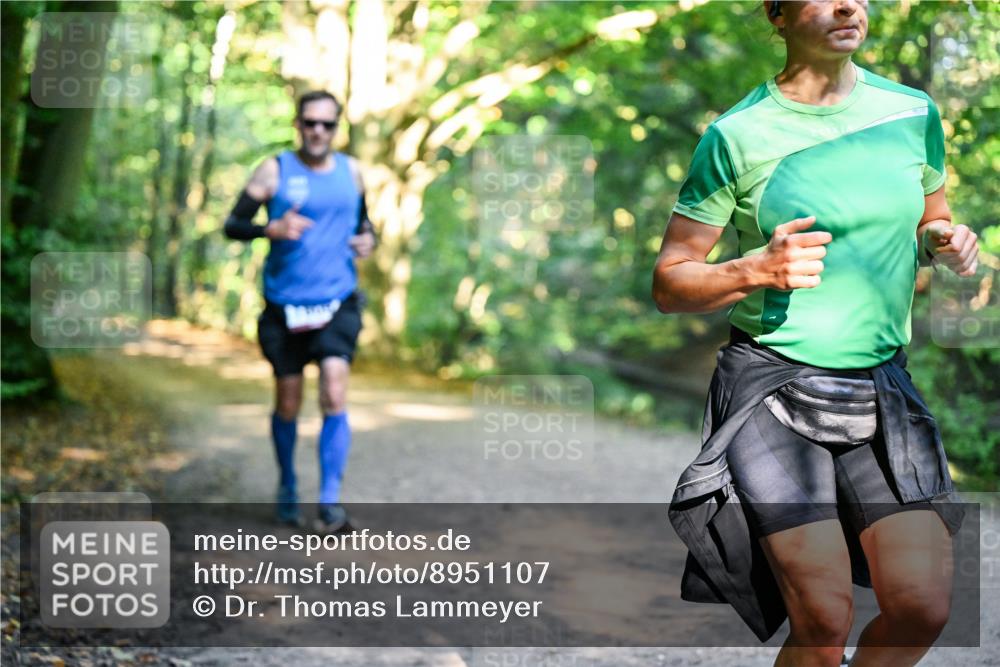 28.09.2025 - 33. Volkslauf durch das schöne Alstertal Dr. Thomas Lammeyer http://msf.ph/oto/8951107 28.09.2025 10:16:32 Laufen  meine-sportfotos.de