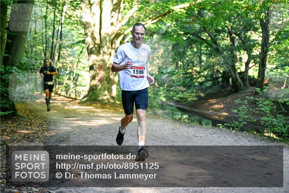 28.09.2025 - 33. Volkslauf durch das schöne Alstertal Dr. Thomas Lammeyer http://msf.ph/oto/8951125 28.09.2025 10:16:40 Laufen 1596 meine-sportfotos.de