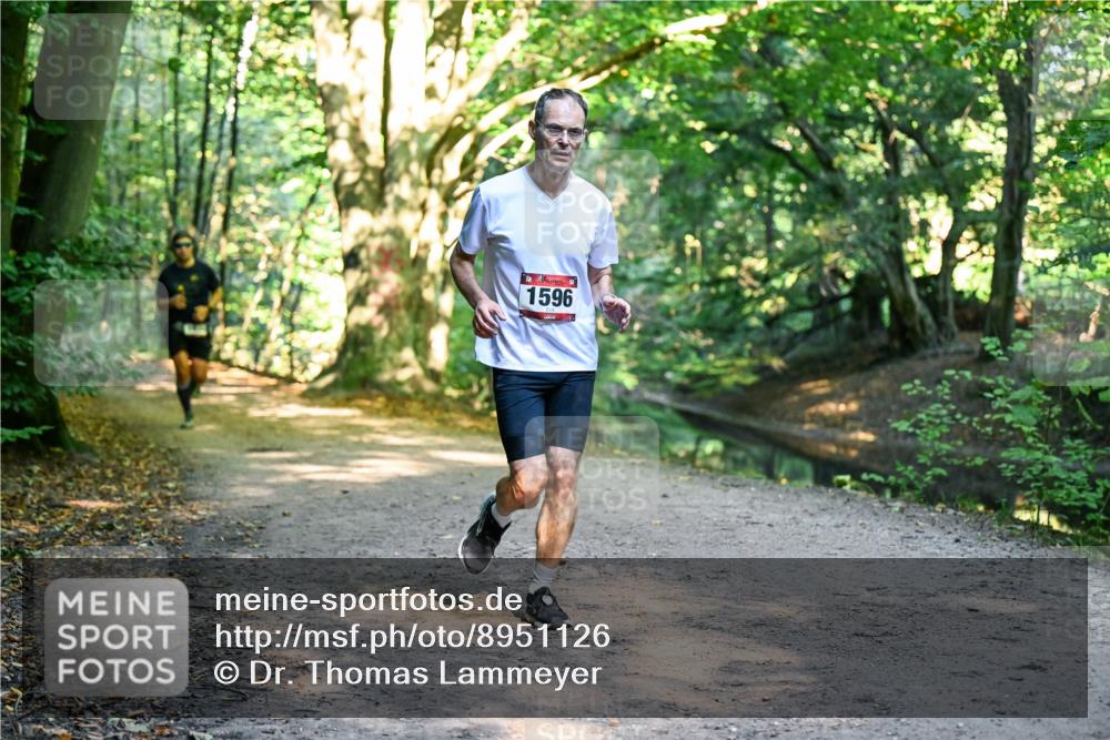 28.09.2025 - 33. Volkslauf durch das schöne Alstertal Dr. Thomas Lammeyer http://msf.ph/oto/8951126 28.09.2025 10:16:41 Laufen 1596 meine-sportfotos.de