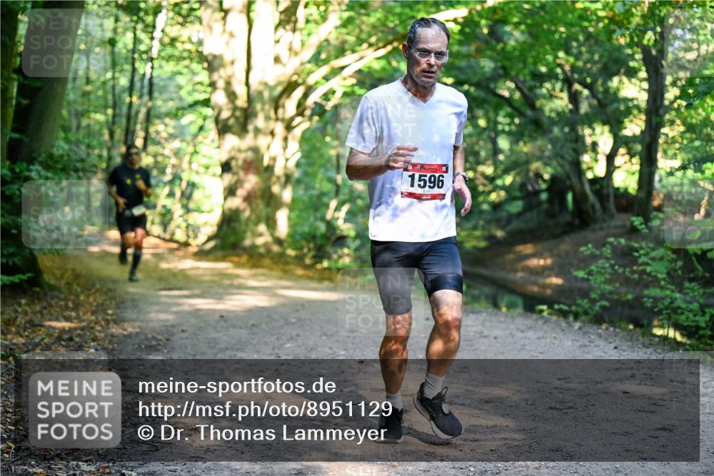 28.09.2025 - 33. Volkslauf durch das schöne Alstertal Dr. Thomas Lammeyer http://msf.ph/oto/8951129 28.09.2025 10:16:41 Laufen 1596 meine-sportfotos.de
