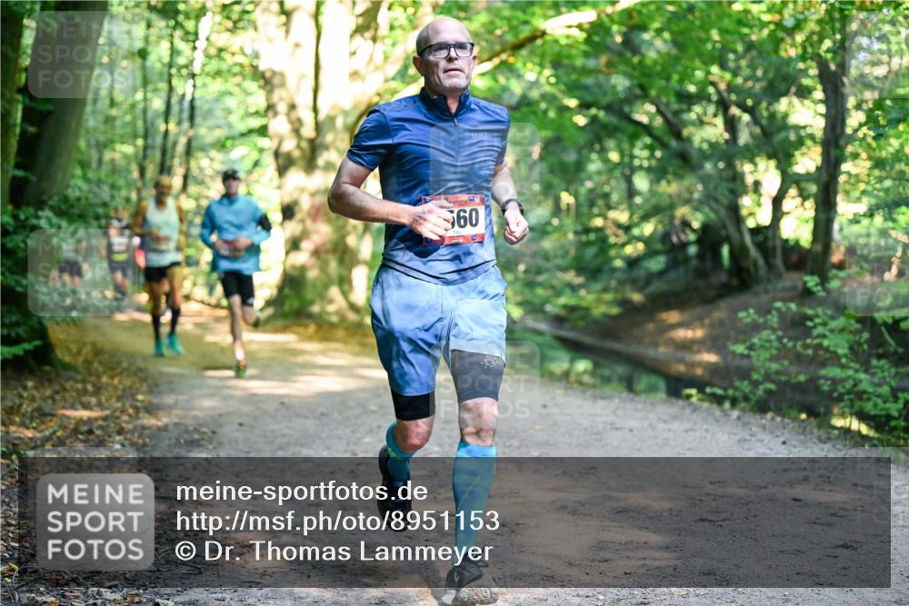 28.09.2025 - 33. Volkslauf durch das schöne Alstertal Dr. Thomas Lammeyer http://msf.ph/oto/8951153 28.09.2025 10:16:55 Laufen 60 meine-sportfotos.de