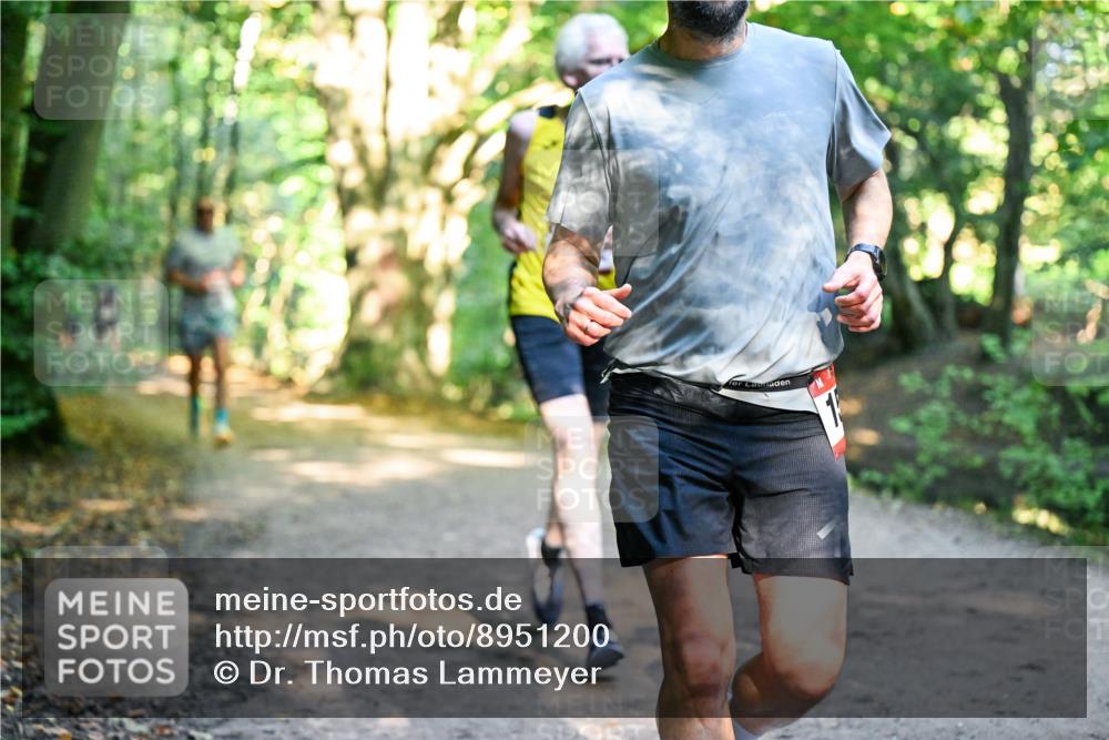 28.09.2025 - 33. Volkslauf durch das schöne Alstertal Dr. Thomas Lammeyer http://msf.ph/oto/8951200 28.09.2025 10:17:03 Laufen  meine-sportfotos.de
