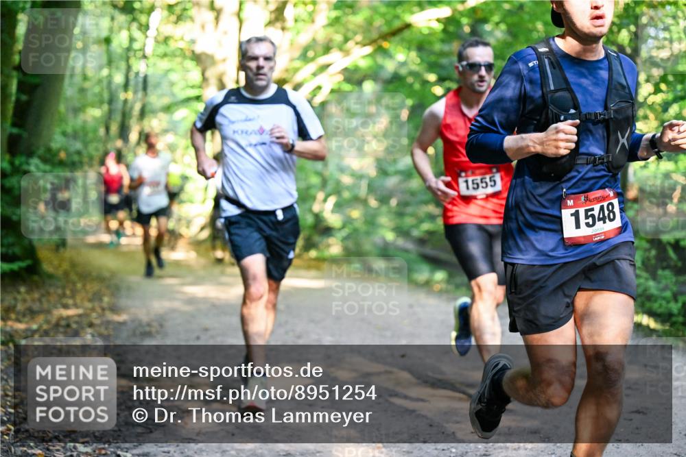 28.09.2025 - 33. Volkslauf durch das schöne Alstertal Dr. Thomas Lammeyer http://msf.ph/oto/8951254 28.09.2025 10:17:13 Laufen 1555, 1548 meine-sportfotos.de
