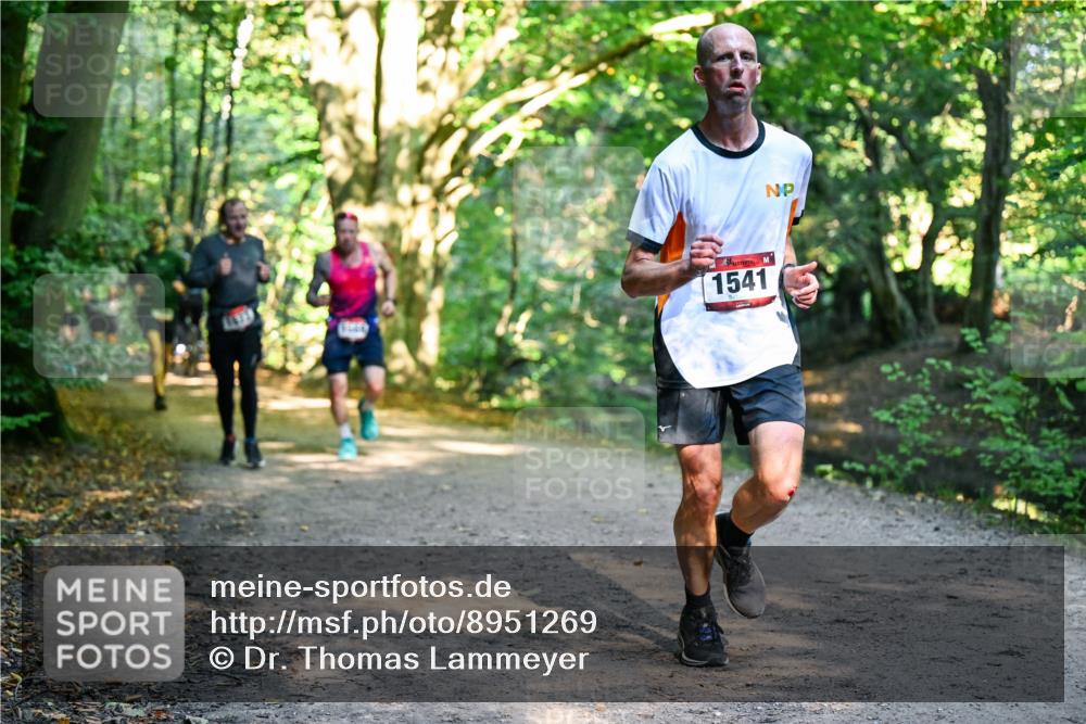 28.09.2025 - 33. Volkslauf durch das schöne Alstertal Dr. Thomas Lammeyer http://msf.ph/oto/8951269 28.09.2025 10:17:16 Laufen 1541 meine-sportfotos.de