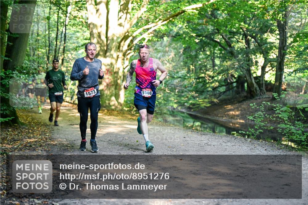 28.09.2025 - 33. Volkslauf durch das schöne Alstertal Dr. Thomas Lammeyer http://msf.ph/oto/8951276 28.09.2025 10:17:17 Laufen 1994, 1573, 1569 meine-sportfotos.de