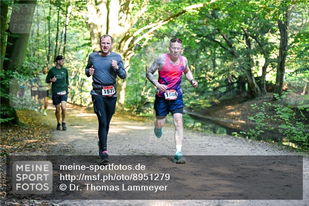 28.09.2025 - 33. Volkslauf durch das schöne Alstertal Dr. Thomas Lammeyer http://msf.ph/oto/8951279 28.09.2025 10:17:18 Laufen 994, 1573, 1569 meine-sportfotos.de