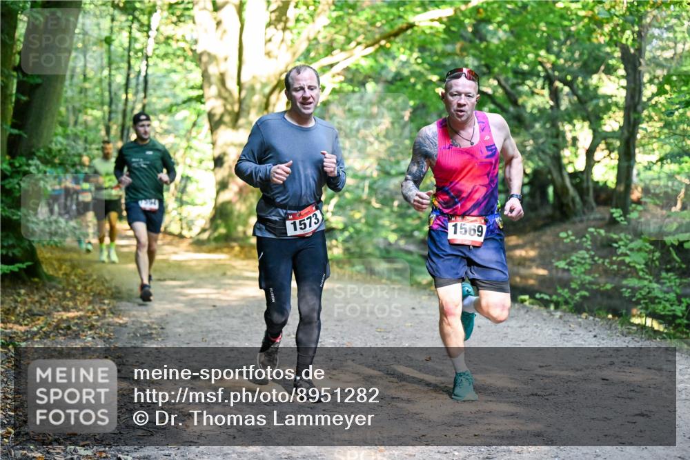 28.09.2025 - 33. Volkslauf durch das schöne Alstertal Dr. Thomas Lammeyer http://msf.ph/oto/8951282 28.09.2025 10:17:18 Laufen 1573, 1569 meine-sportfotos.de