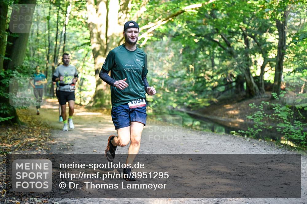 28.09.2025 - 33. Volkslauf durch das schöne Alstertal Dr. Thomas Lammeyer http://msf.ph/oto/8951295 28.09.2025 10:17:20 Laufen 1594 meine-sportfotos.de