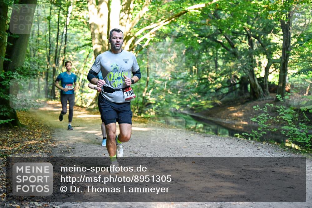28.09.2025 - 33. Volkslauf durch das schöne Alstertal Dr. Thomas Lammeyer http://msf.ph/oto/8951305 28.09.2025 10:17:22 Laufen 1017, 10, 158 meine-sportfotos.de