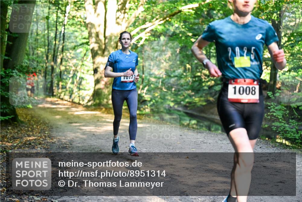 28.09.2025 - 33. Volkslauf durch das schöne Alstertal Dr. Thomas Lammeyer http://msf.ph/oto/8951314 28.09.2025 10:17:24 Laufen 7, 2025, 1008 meine-sportfotos.de