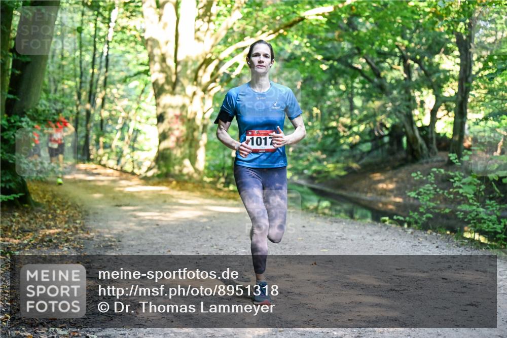 28.09.2025 - 33. Volkslauf durch das schöne Alstertal Dr. Thomas Lammeyer http://msf.ph/oto/8951318 28.09.2025 10:17:25 Laufen 1017 meine-sportfotos.de
