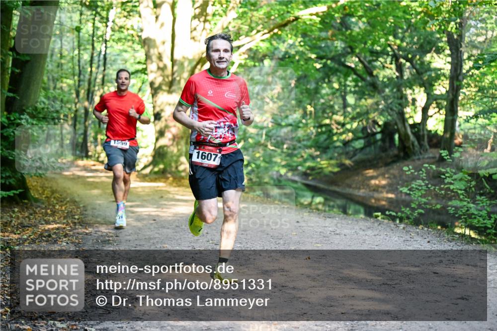 28.09.2025 - 33. Volkslauf durch das schöne Alstertal Dr. Thomas Lammeyer http://msf.ph/oto/8951331 28.09.2025 10:17:30 Laufen 1599, 1607 meine-sportfotos.de