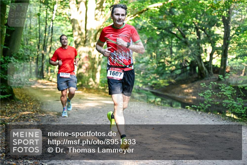 28.09.2025 - 33. Volkslauf durch das schöne Alstertal Dr. Thomas Lammeyer http://msf.ph/oto/8951333 28.09.2025 10:17:30 Laufen 1599, 1607 meine-sportfotos.de