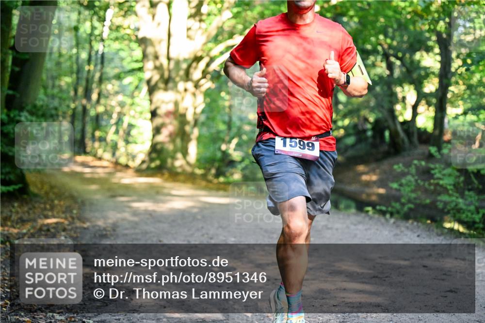 28.09.2025 - 33. Volkslauf durch das schöne Alstertal Dr. Thomas Lammeyer http://msf.ph/oto/8951346 28.09.2025 10:17:32 Laufen 1599 meine-sportfotos.de