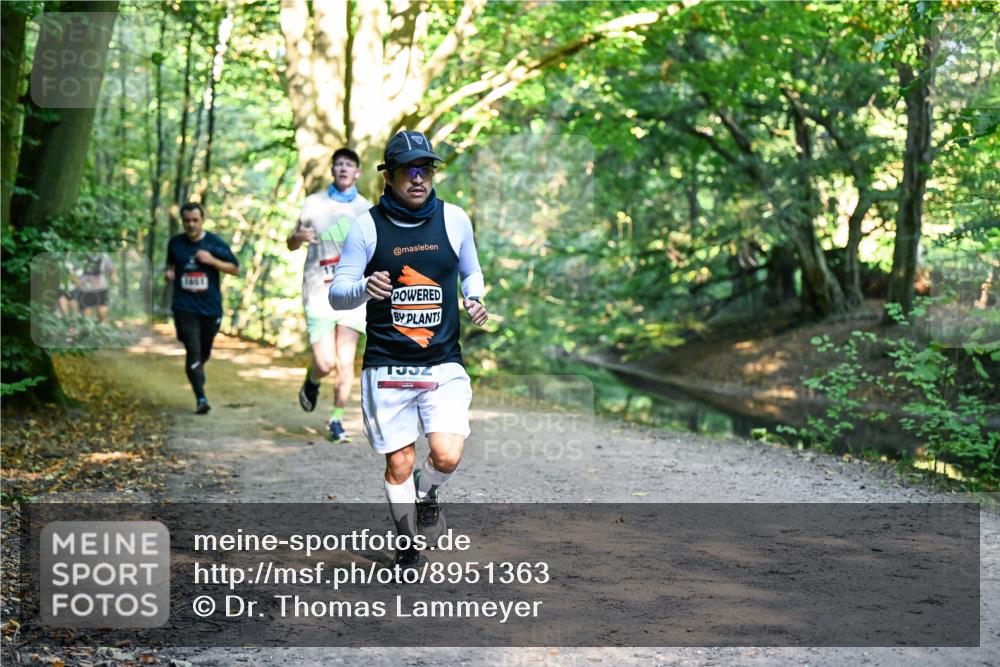 28.09.2025 - 33. Volkslauf durch das schöne Alstertal Dr. Thomas Lammeyer http://msf.ph/oto/8951363 28.09.2025 10:17:45 Laufen 1451 meine-sportfotos.de