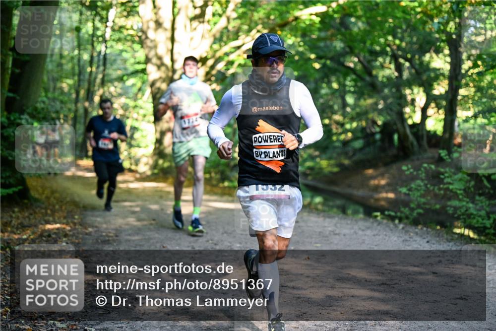 28.09.2025 - 33. Volkslauf durch das schöne Alstertal Dr. Thomas Lammeyer http://msf.ph/oto/8951367 28.09.2025 10:17:46 Laufen 1724, 1552 meine-sportfotos.de