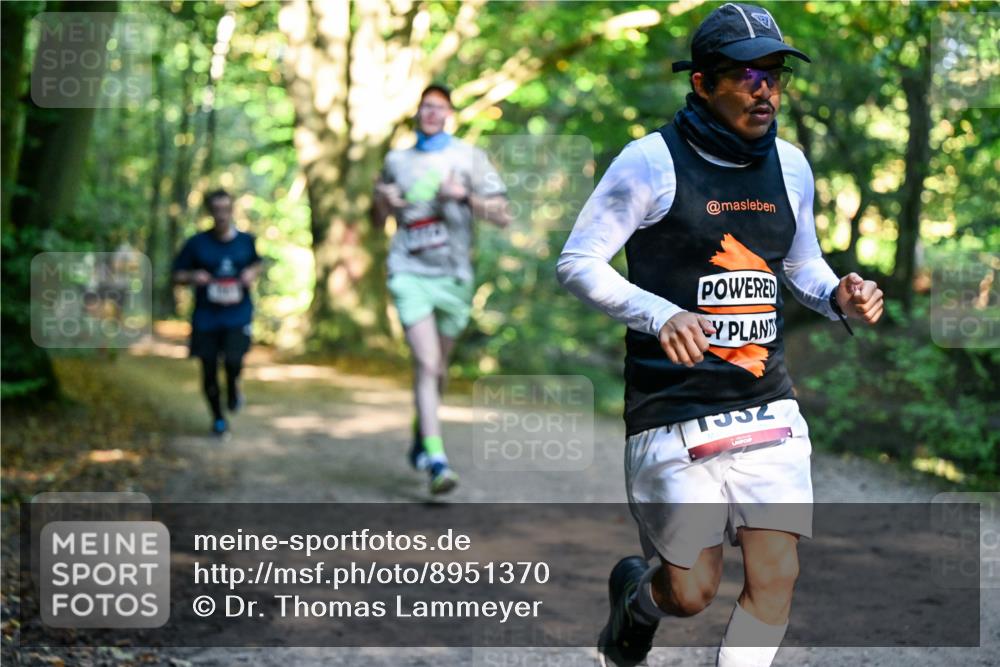 28.09.2025 - 33. Volkslauf durch das schöne Alstertal Dr. Thomas Lammeyer http://msf.ph/oto/8951370 28.09.2025 10:17:46 Laufen 2 meine-sportfotos.de