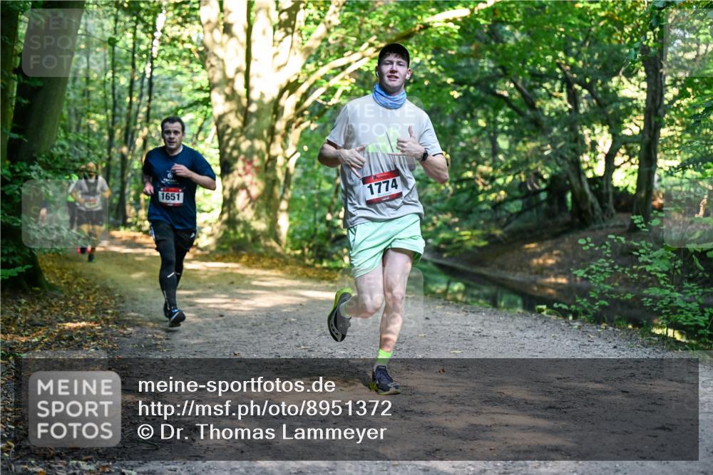 28.09.2025 - 33. Volkslauf durch das schöne Alstertal Dr. Thomas Lammeyer http://msf.ph/oto/8951372 28.09.2025 10:17:47 Laufen 1651, 1774 meine-sportfotos.de