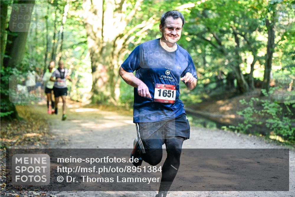28.09.2025 - 33. Volkslauf durch das schöne Alstertal Dr. Thomas Lammeyer http://msf.ph/oto/8951384 28.09.2025 10:17:49 Laufen 1651 meine-sportfotos.de