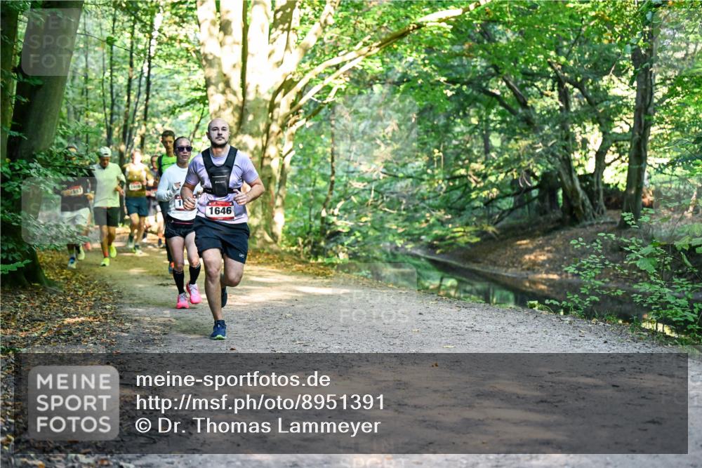 28.09.2025 - 33. Volkslauf durch das schöne Alstertal Dr. Thomas Lammeyer http://msf.ph/oto/8951391 28.09.2025 10:17:51 Laufen 1646 meine-sportfotos.de