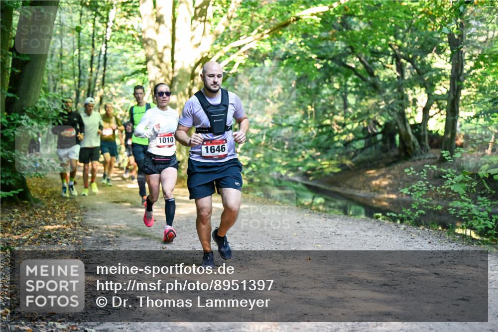 28.09.2025 - 33. Volkslauf durch das schöne Alstertal Dr. Thomas Lammeyer http://msf.ph/oto/8951397 28.09.2025 10:17:51 Laufen 1010, 1646 meine-sportfotos.de