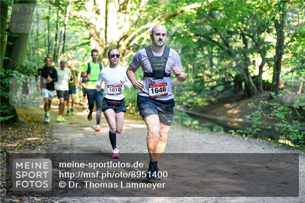 28.09.2025 - 33. Volkslauf durch das schöne Alstertal Dr. Thomas Lammeyer http://msf.ph/oto/8951400 28.09.2025 10:17:52 Laufen 1010, 1646 meine-sportfotos.de