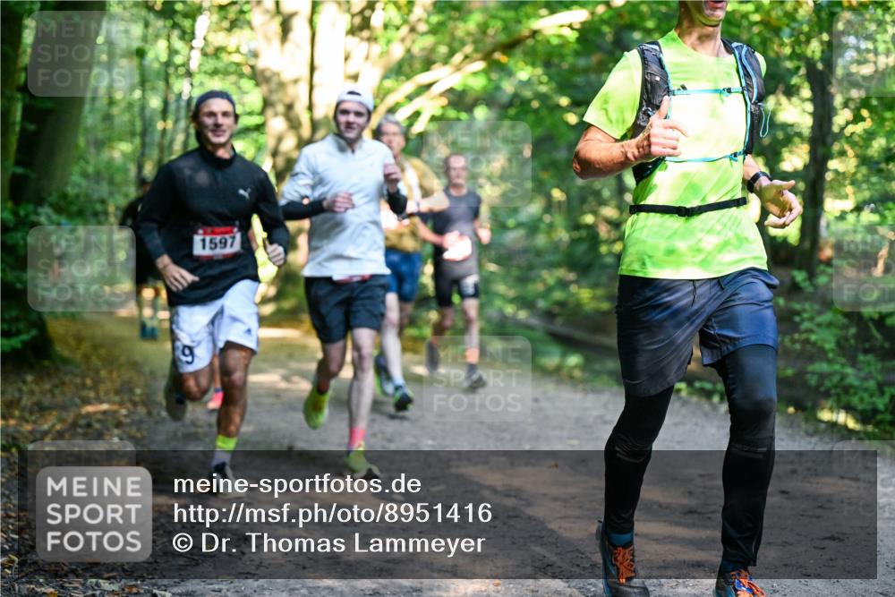 28.09.2025 - 33. Volkslauf durch das schöne Alstertal Dr. Thomas Lammeyer http://msf.ph/oto/8951416 28.09.2025 10:17:55 Laufen 1597 meine-sportfotos.de
