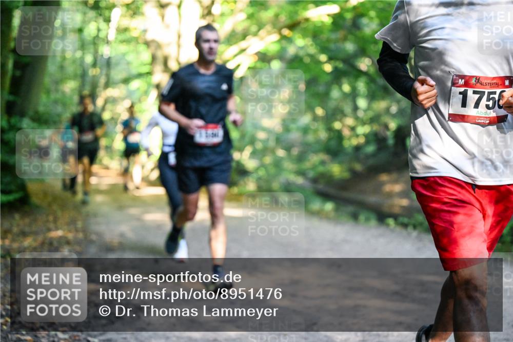 28.09.2025 - 33. Volkslauf durch das schöne Alstertal Dr. Thomas Lammeyer http://msf.ph/oto/8951476 28.09.2025 10:18:06 Laufen 1756 meine-sportfotos.de