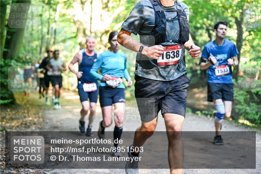 28.09.2025 - 33. Volkslauf durch das schöne Alstertal Dr. Thomas Lammeyer http://msf.ph/oto/8951503 28.09.2025 10:18:10 Laufen 1012, 1638, 1533 meine-sportfotos.de