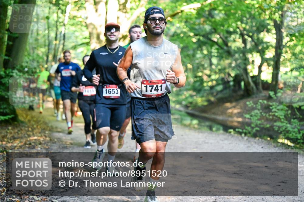 28.09.2025 - 33. Volkslauf durch das schöne Alstertal Dr. Thomas Lammeyer http://msf.ph/oto/8951520 28.09.2025 10:18:14 Laufen 1015, 1653, 1741 meine-sportfotos.de