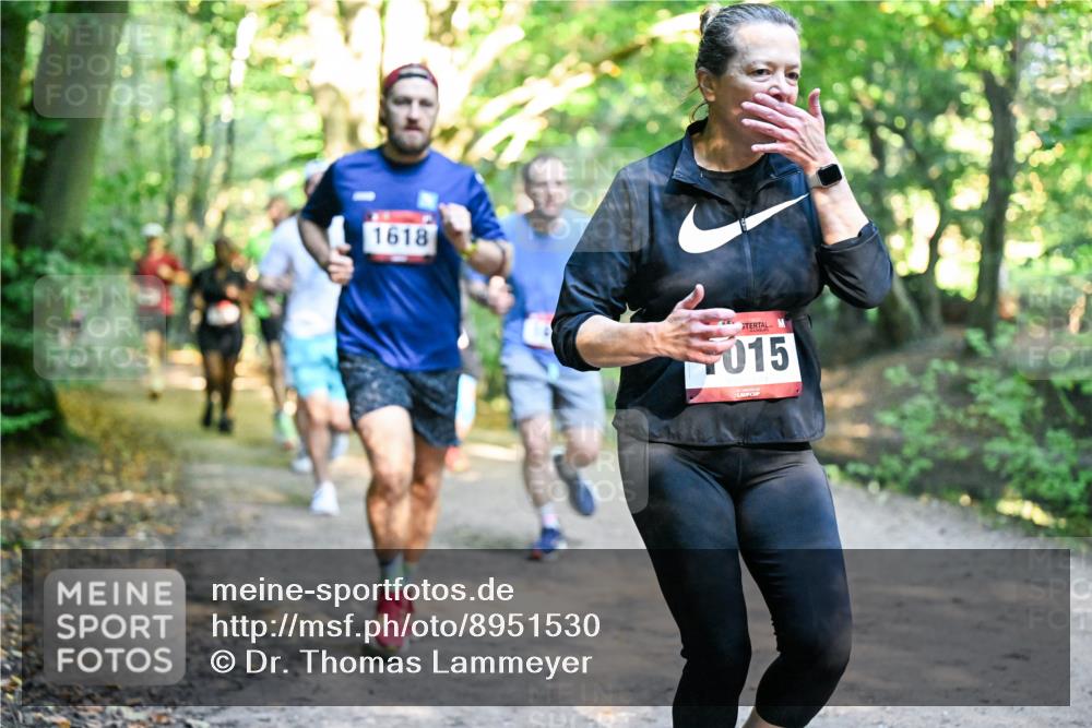 28.09.2025 - 33. Volkslauf durch das schöne Alstertal Dr. Thomas Lammeyer http://msf.ph/oto/8951530 28.09.2025 10:18:16 Laufen 1618, 015 meine-sportfotos.de