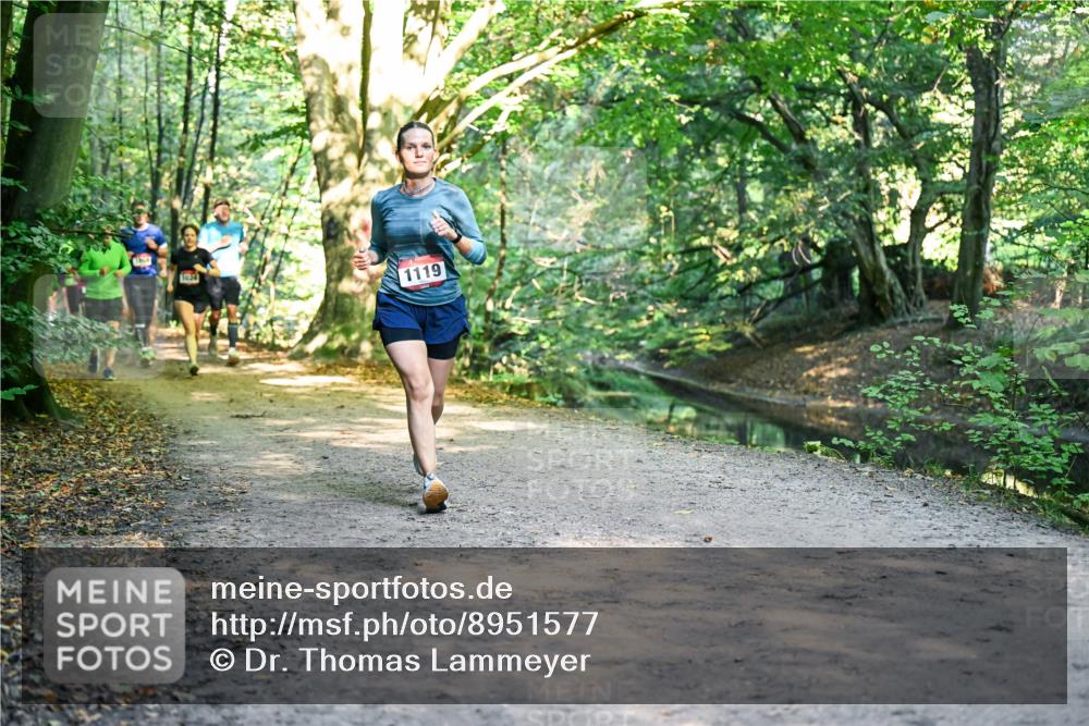 28.09.2025 - 33. Volkslauf durch das schöne Alstertal Dr. Thomas Lammeyer http://msf.ph/oto/8951577 28.09.2025 10:18:37 Laufen 1119 meine-sportfotos.de