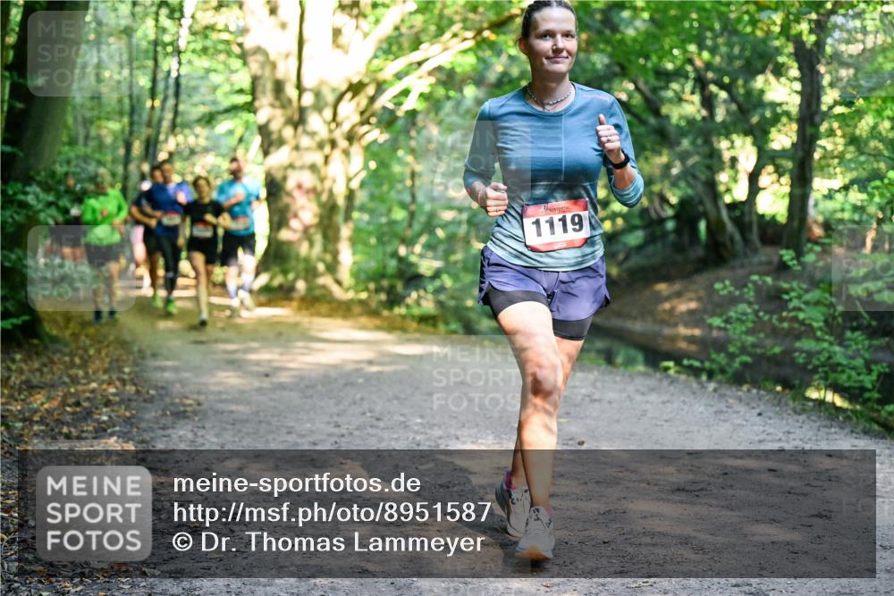 28.09.2025 - 33. Volkslauf durch das schöne Alstertal Dr. Thomas Lammeyer http://msf.ph/oto/8951587 28.09.2025 10:18:39 Laufen 1119 meine-sportfotos.de