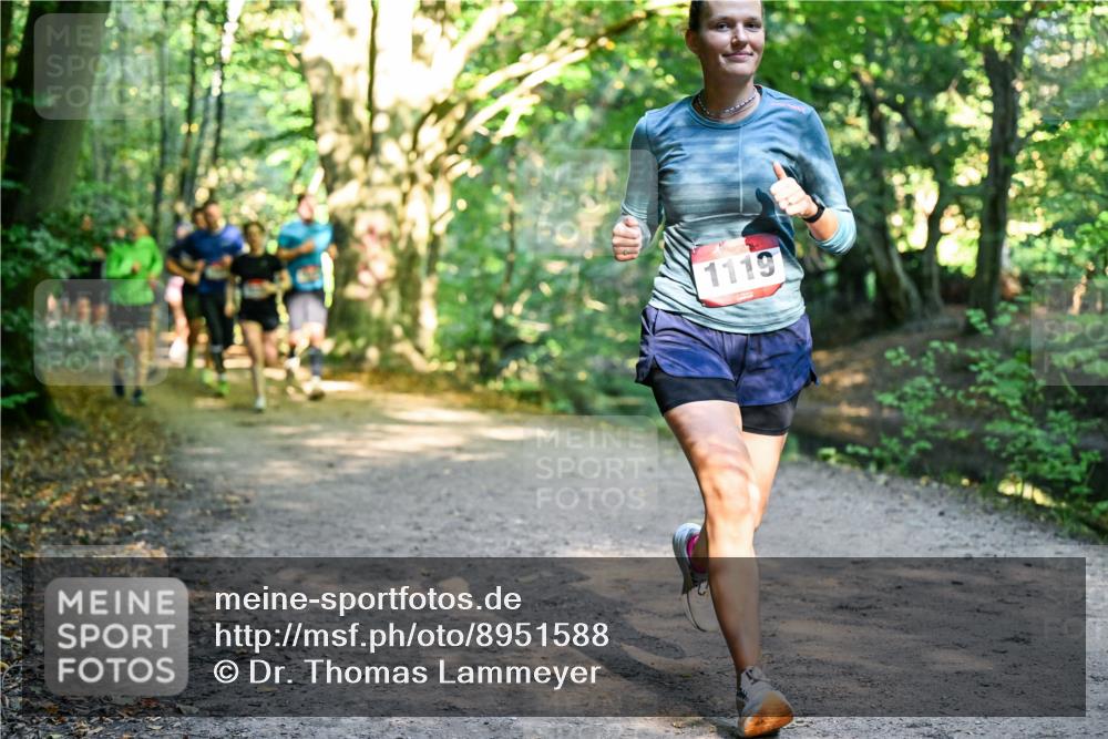 28.09.2025 - 33. Volkslauf durch das schöne Alstertal Dr. Thomas Lammeyer http://msf.ph/oto/8951588 28.09.2025 10:18:39 Laufen 1119 meine-sportfotos.de