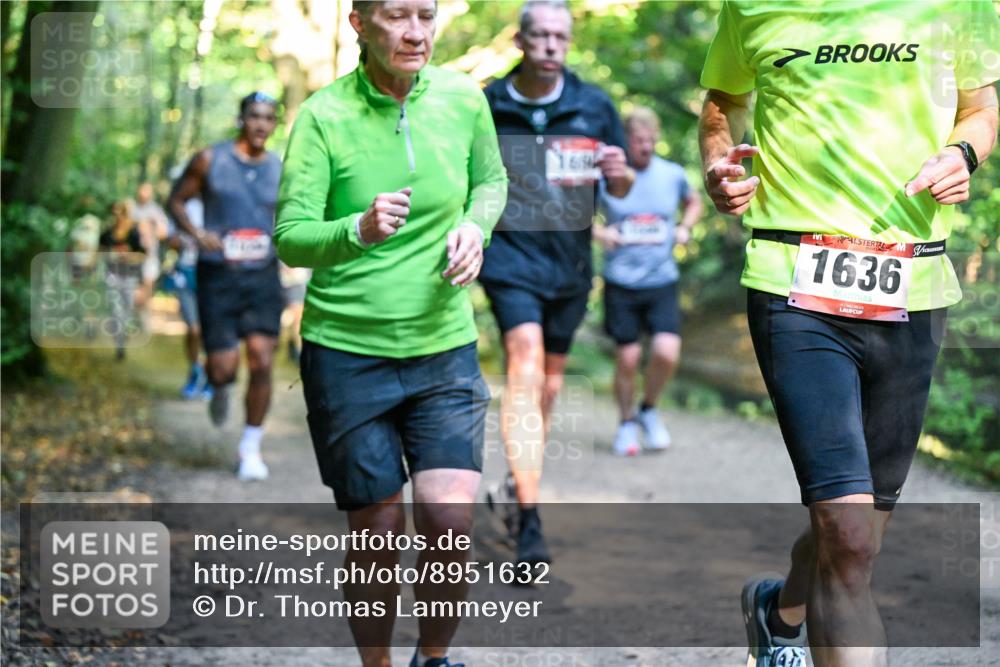 28.09.2025 - 33. Volkslauf durch das schöne Alstertal Dr. Thomas Lammeyer http://msf.ph/oto/8951632 28.09.2025 10:18:46 Laufen 169, 1636 meine-sportfotos.de