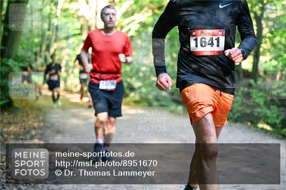 28.09.2025 - 33. Volkslauf durch das schöne Alstertal Dr. Thomas Lammeyer http://msf.ph/oto/8951670 28.09.2025 10:18:56 Laufen 1809, 1641 meine-sportfotos.de