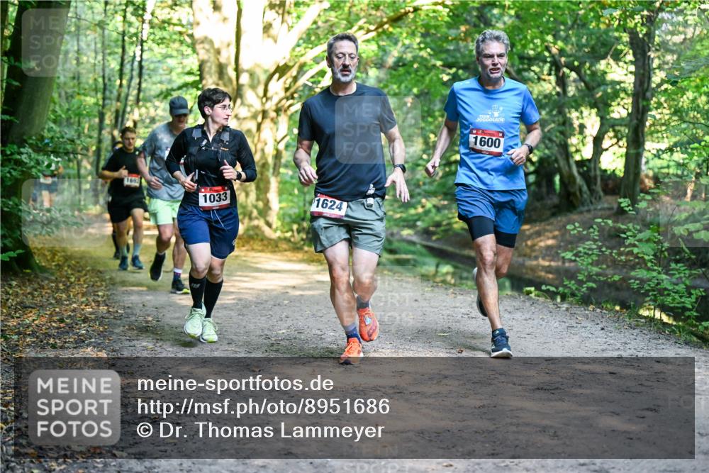 28.09.2025 - 33. Volkslauf durch das schöne Alstertal Dr. Thomas Lammeyer http://msf.ph/oto/8951686 28.09.2025 10:18:59 Laufen 169, 1033, 1624, 1600 meine-sportfotos.de