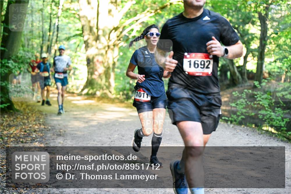 28.09.2025 - 33. Volkslauf durch das schöne Alstertal Dr. Thomas Lammeyer http://msf.ph/oto/8951712 28.09.2025 10:19:03 Laufen 1011, 1692 meine-sportfotos.de