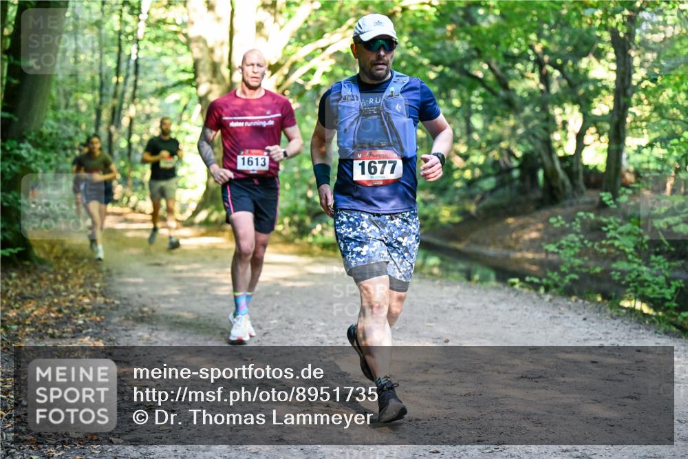28.09.2025 - 33. Volkslauf durch das schöne Alstertal Dr. Thomas Lammeyer http://msf.ph/oto/8951735 28.09.2025 10:19:07 Laufen 1613, 1677 meine-sportfotos.de