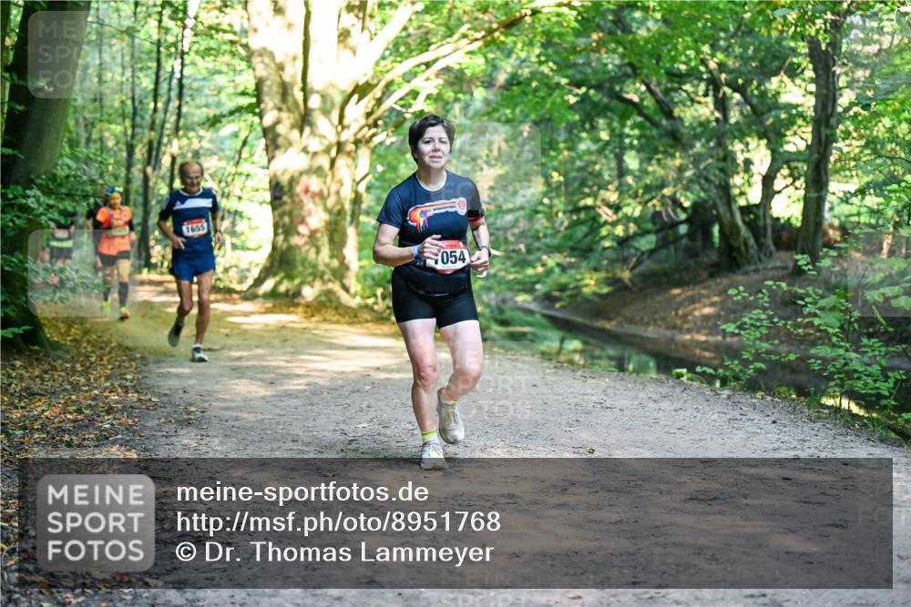 28.09.2025 - 33. Volkslauf durch das schöne Alstertal Dr. Thomas Lammeyer http://msf.ph/oto/8951768 28.09.2025 10:19:13 Laufen 1655, 054 meine-sportfotos.de
